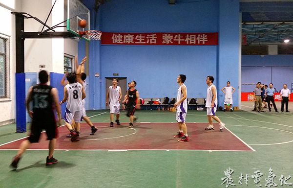 篮球赛（刘飞）.jpg
