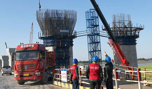 沁伊高速（焦作市沁阳－洛阳市伊川）是河南省“十四五”规划及“13445”工程重要项目，是洛阳都市圈环线公路的重要组成部分，路线总长98.987公里，计划2025年12月建成通车。